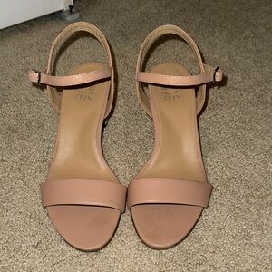 Naturalizer Nude Pink Ankle-Strap Open-Toe Sandals